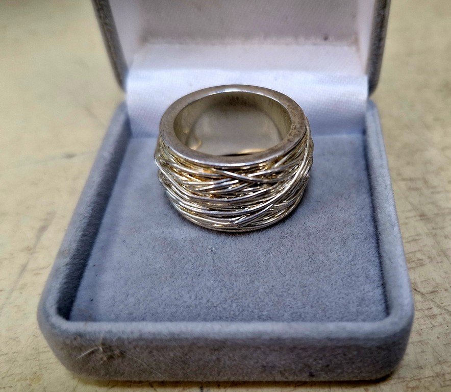 Très belle bague en argent