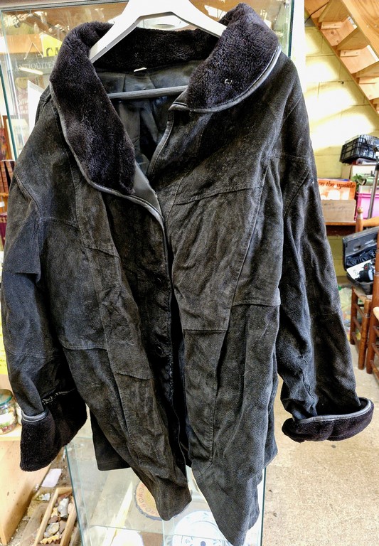 Manteau en cuir croûte de porc