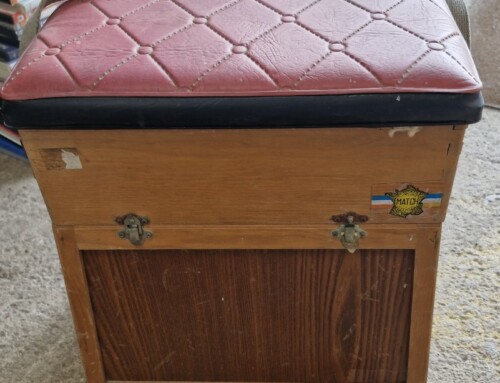 Tabouret de pêche vintage avec tiroirs de rangement latéraux