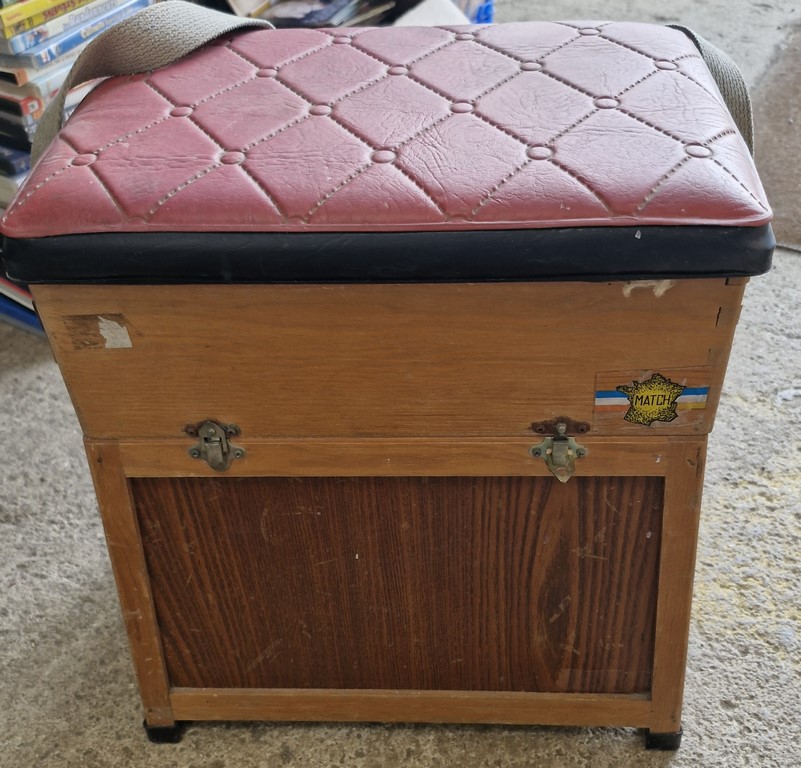 Tabouret de pêche vintage avec tiroirs de rangement latéraux