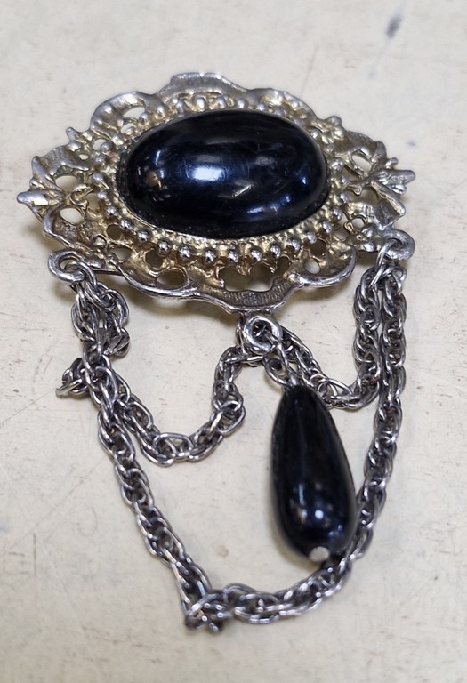 Broche ancienne