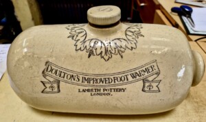 Bouillotte en grès anglaise de chez Doulton's Improved Foot Warmer Lambeth Pottery London