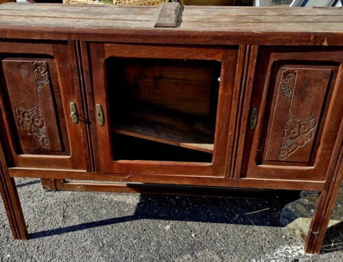 Haut de buffet des 30&rsquo;s