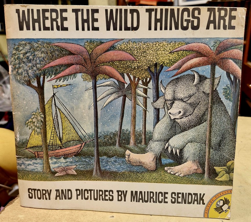 Livre illustré en anglais "Where The Wild Things Are" par Maurice SENDAK