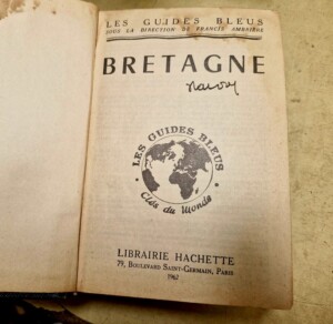 Guide bleu de Bretagne datant de 1962