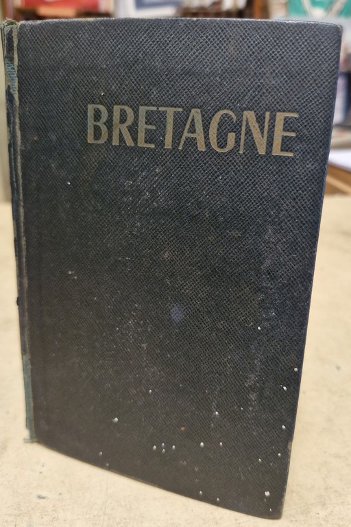 Guide bleu de Bretagne datant de 1962