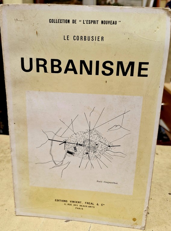 Livre "Urbanisme" par Le Corbusier