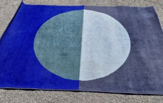 Tapis moderne bleu